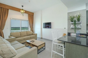 Chic and Cozy Furnished Apt, Fantastic Amenities